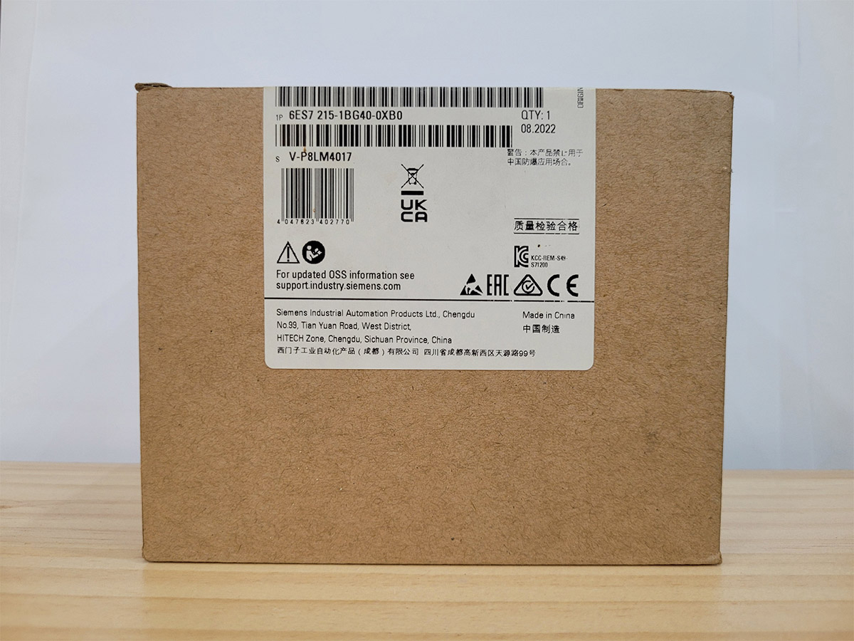 Hình ảnh thực tế vỏ hộp 6ES7215-1BG40-0XB0 Hình ảnh thực tế vỏ hộp 6ES7215-1BG40-0XB0