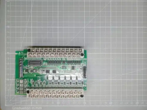 fx5u-32mt--es-pcb-i-o