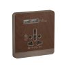 o-cam-da-nang-kem-sac-usb-e8342616usb wd.jpg