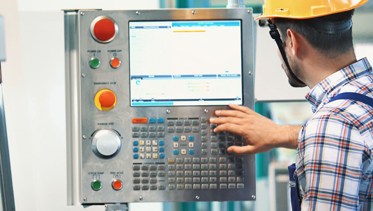 HMI cung cấp thông tin trực quan và dễ dàng thao tác