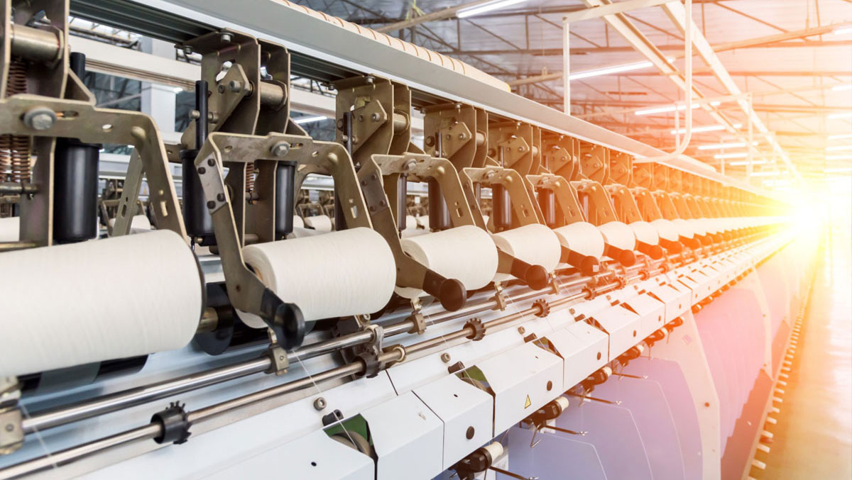 Ứng dụng của biến tần 15kW trong điều khiển động cơ máy dệt