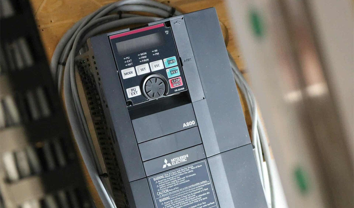 Biến tần Mitsubishi FR-A800