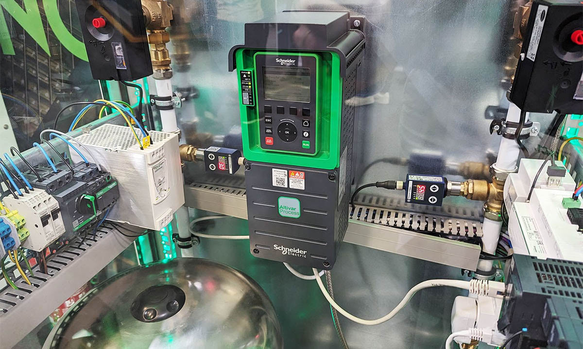Schneider Electric có thế mạnh trong lĩnh vực quản lý năng lượng