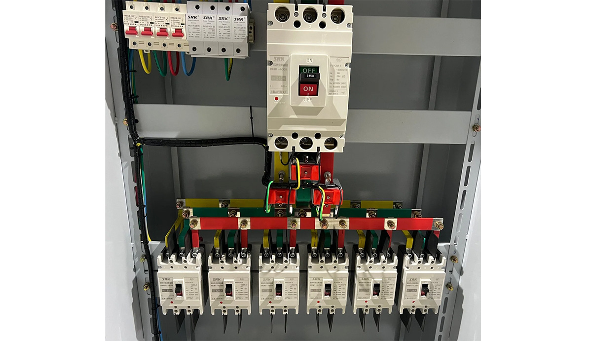Lắp đặt MCCB trong tủ điện