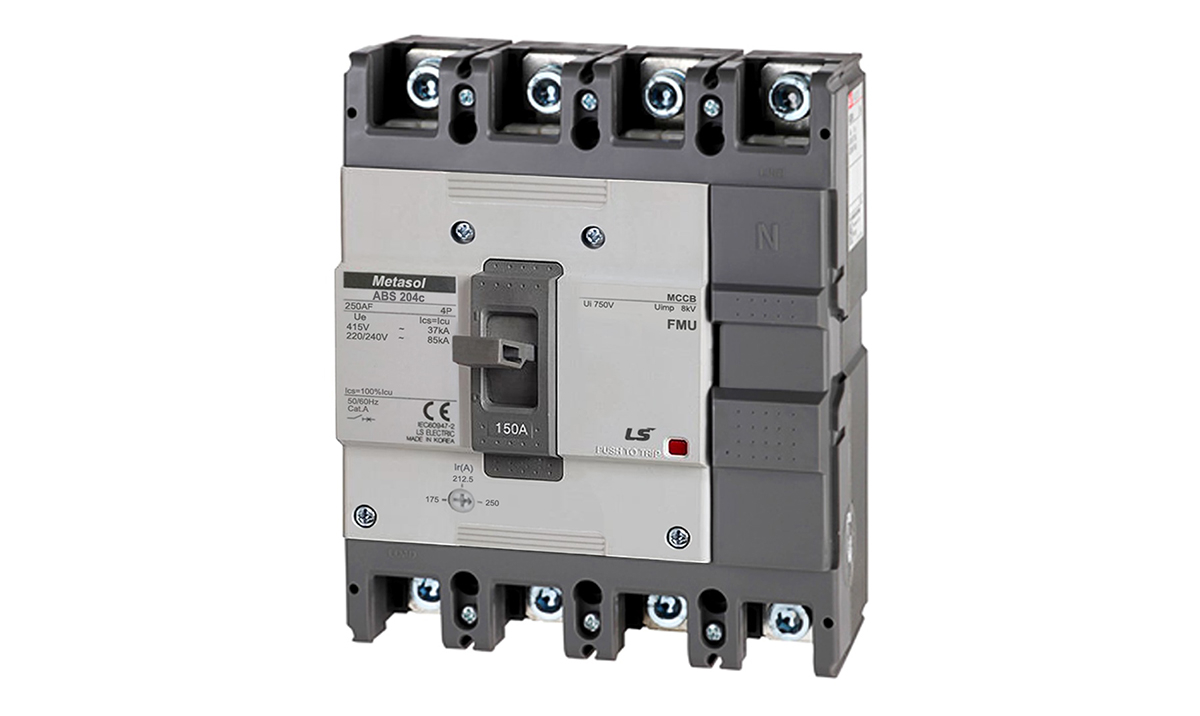 MCCB loại 4 cực