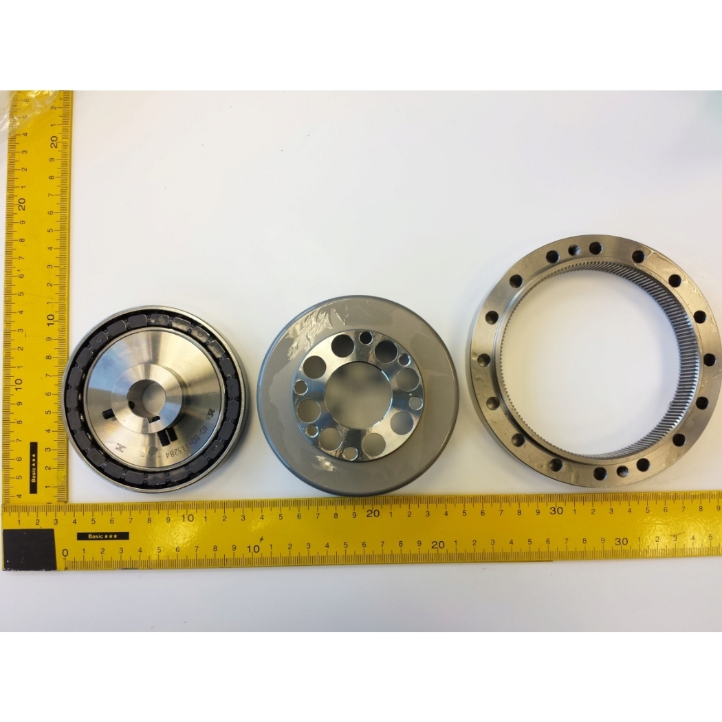 rh 1fhr harmonic drive j1 hop so giam toc j1 csg 40 80 mitsubishi RH-1FHR HARMONIC DRIVE J1 - Hộp số giảm tốc J1 CSG-40-80 Mitsubishi