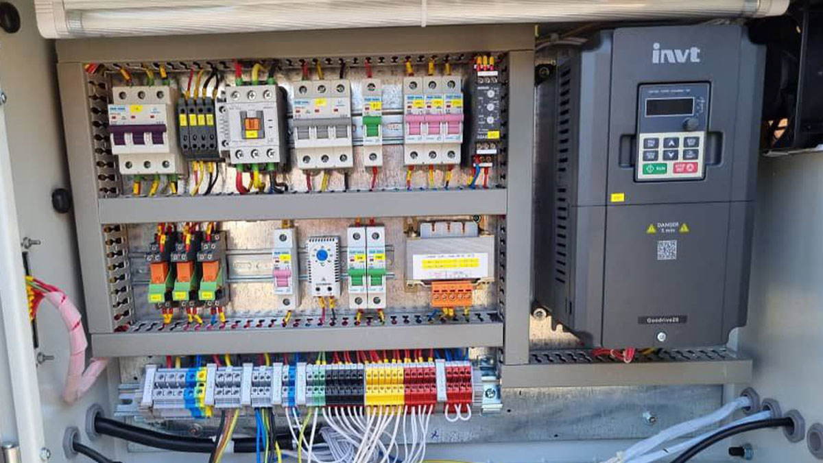 Hoàn thành việc lắp đặt biến tần INVT GD20