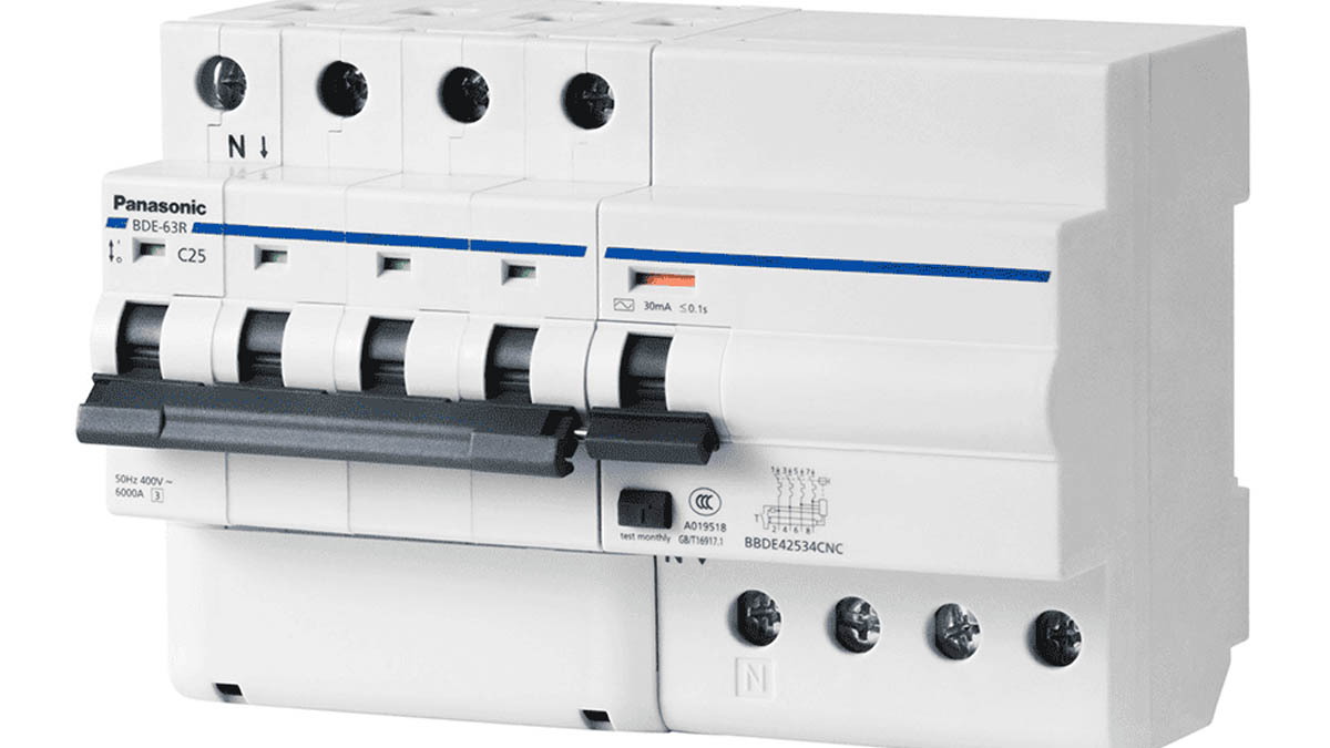 thiet-bi-dong-cat-rcbo-panasonic-bde-63r-c25 Thiết bị đóng cắt RCBO Panasonic BDE-63R C25