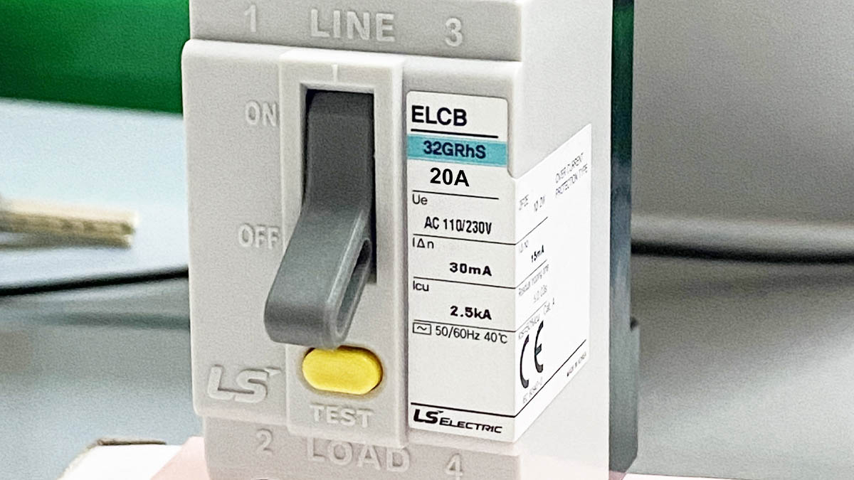 cb-circuit-breaker-ls-32grhs-20a CB (Circuit Breaker) LS 32GRhS 20A